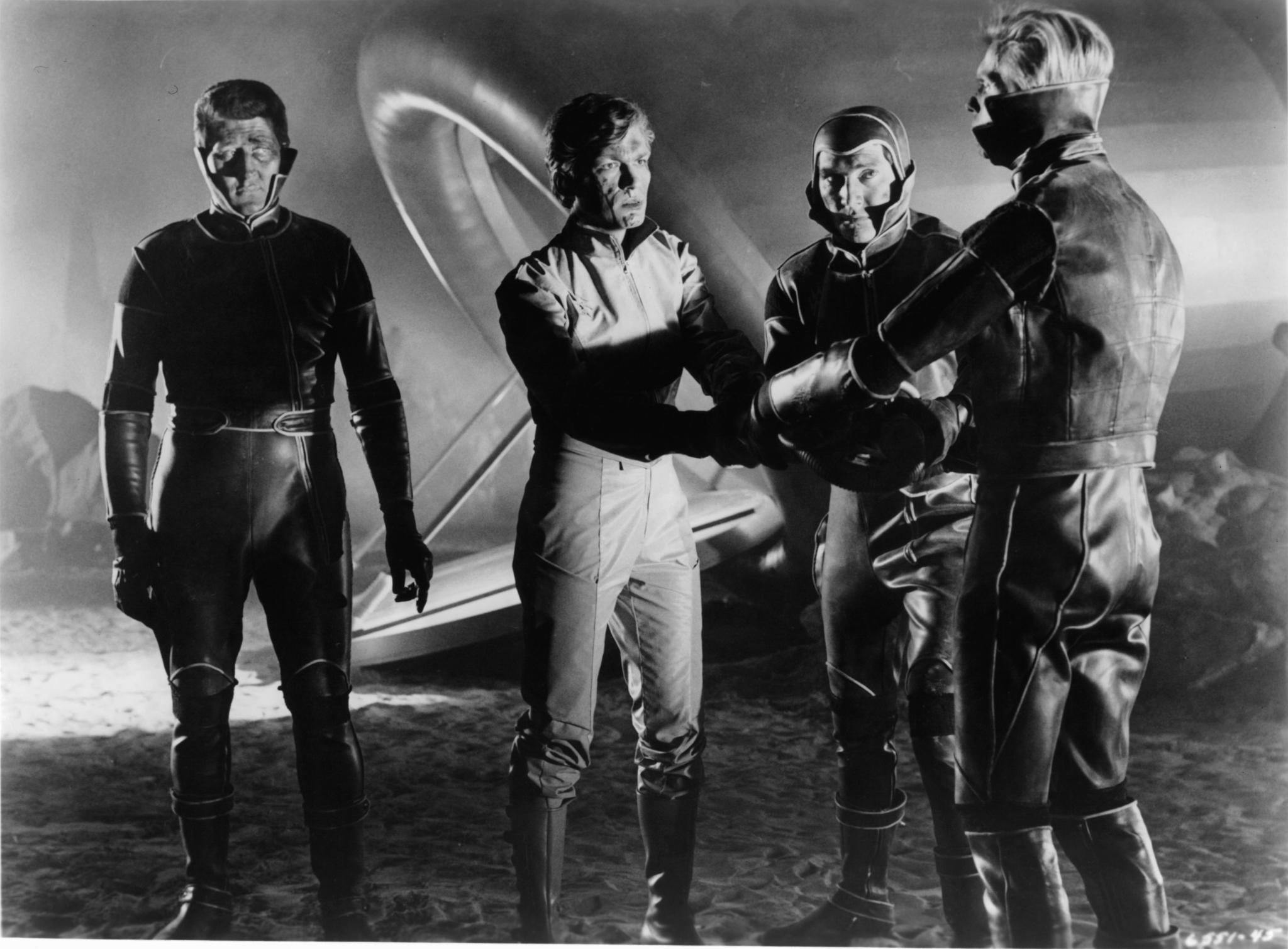 still-of-barry-sullivan-in-terrore-nello-spazio-1965-large-picture