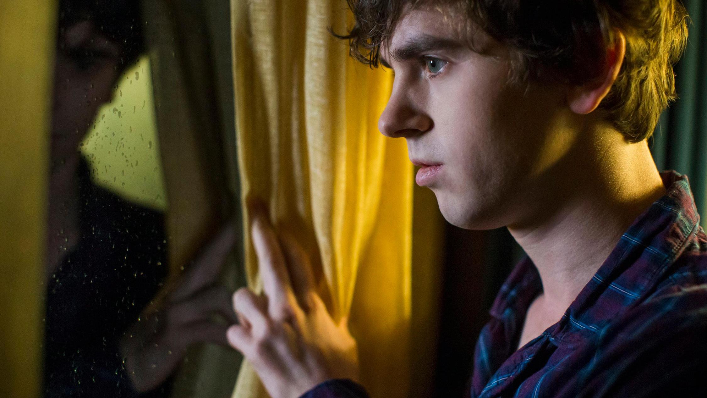 Freddie Highmore