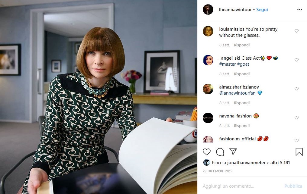 La Wintour senza occhiali La Wintour senza occhiali