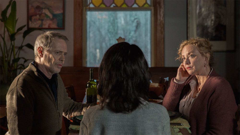 Steve Buscemi e J. Smith-Cameron in una scena di Nancy