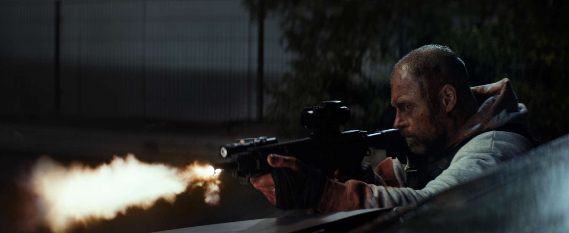 Jacob Lohmann in una scena del film