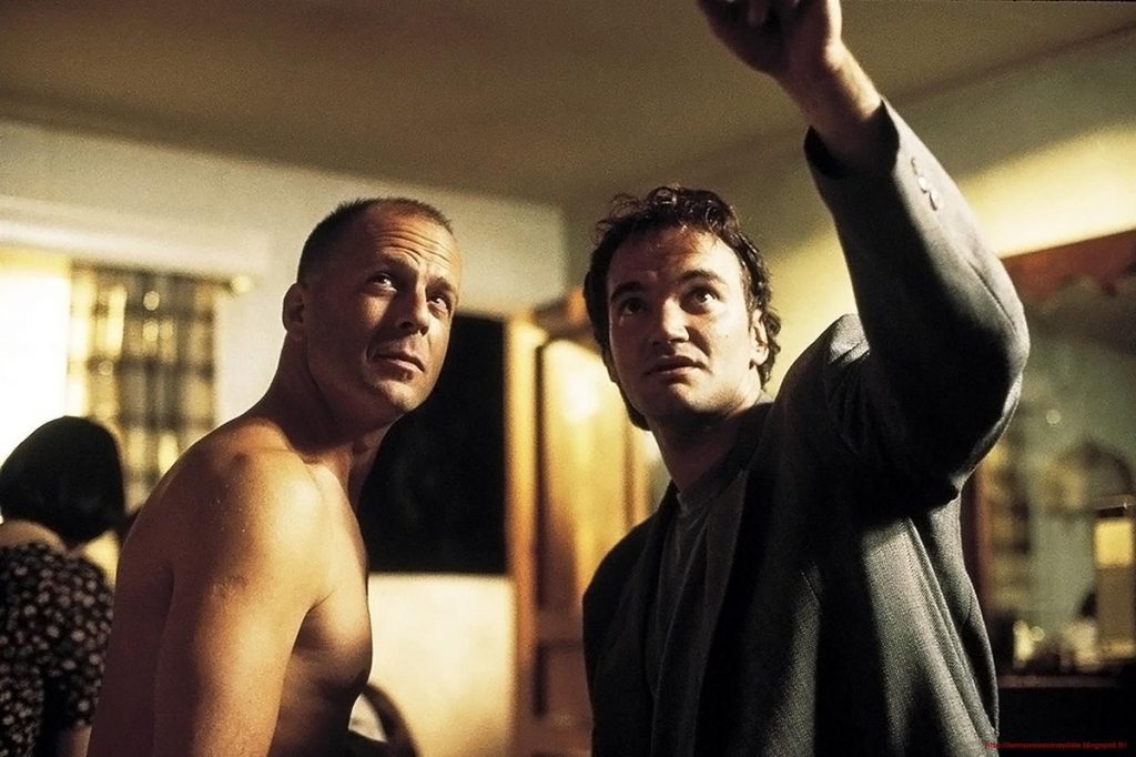 Bruce Willis e Quentin Tarantino sul set di Pulp Fiction
