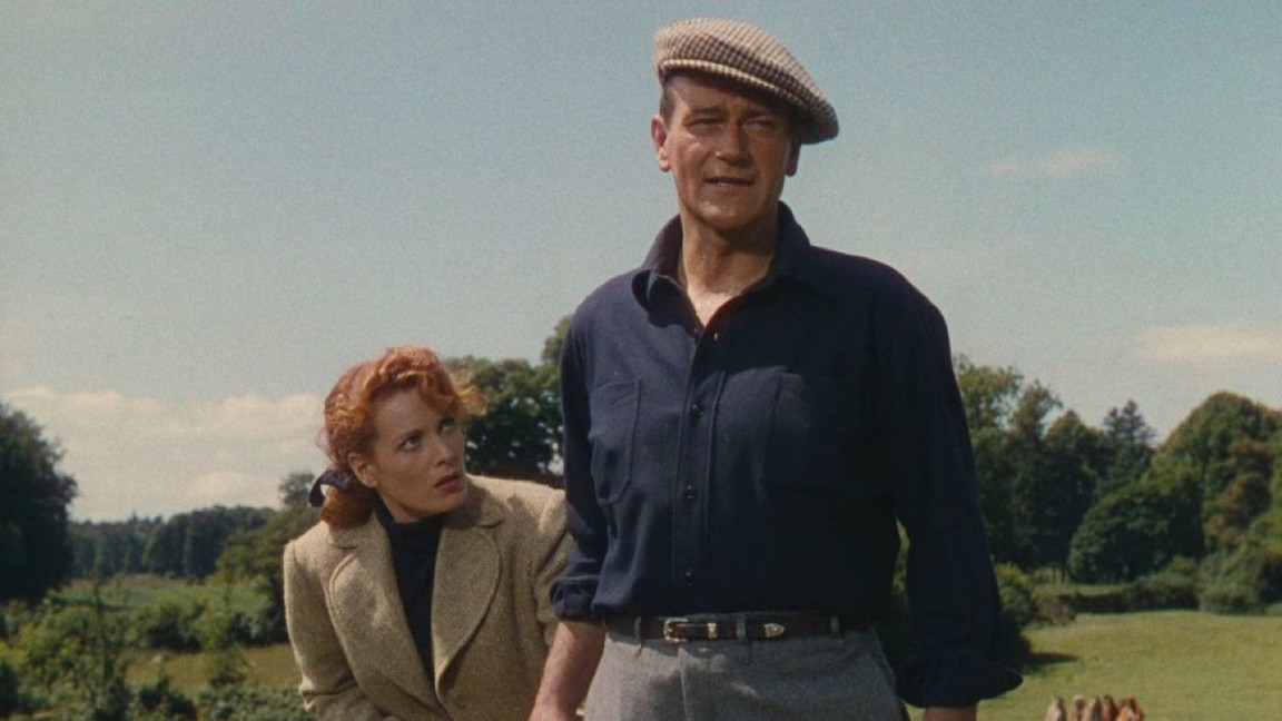 John Wayne e Maureen O'Hara in una scena de Un uomo tranquillo