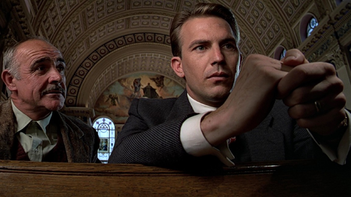 Kevin Costner e Sean Connery in una scena de The Untouchables - Gli intoccabili