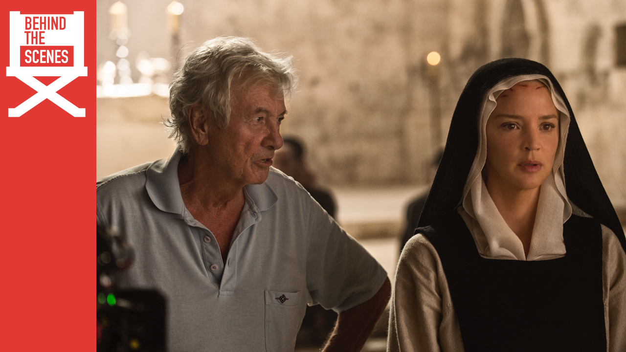 Virginie Efira Io E Benedetta Sul Set Con Paul Verhoeven