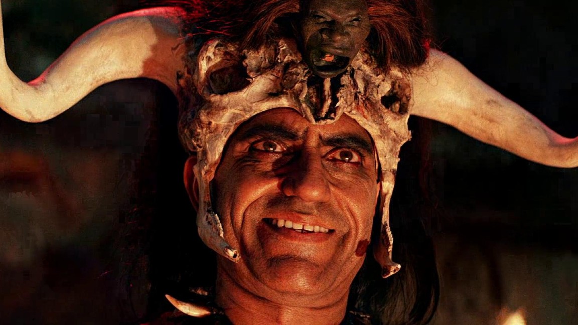 Amrish Puri è Mola Ram in Indiana Jones e il Tempio Maledetto
