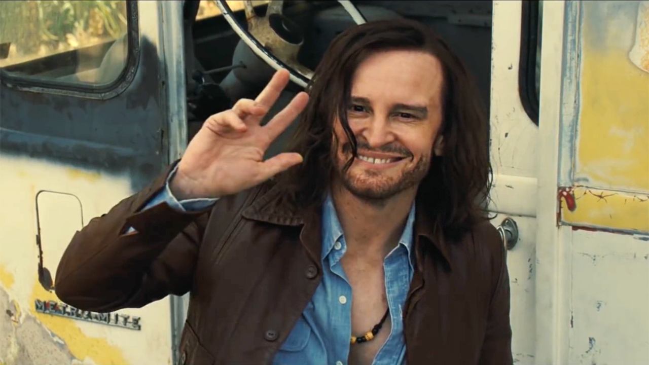 Damon Herriman in Once Upon a Time in Hollywood 