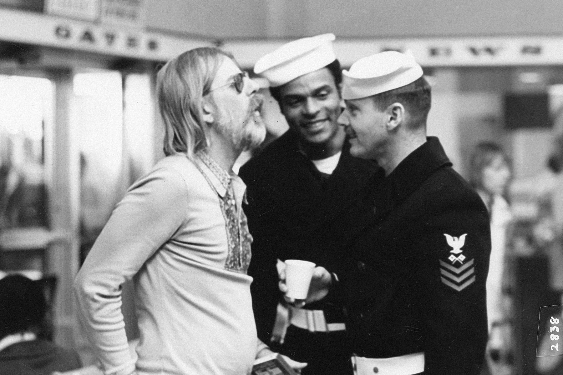 Hal Ashby directs Otis Young and Jack Nicholson in The Last Detail