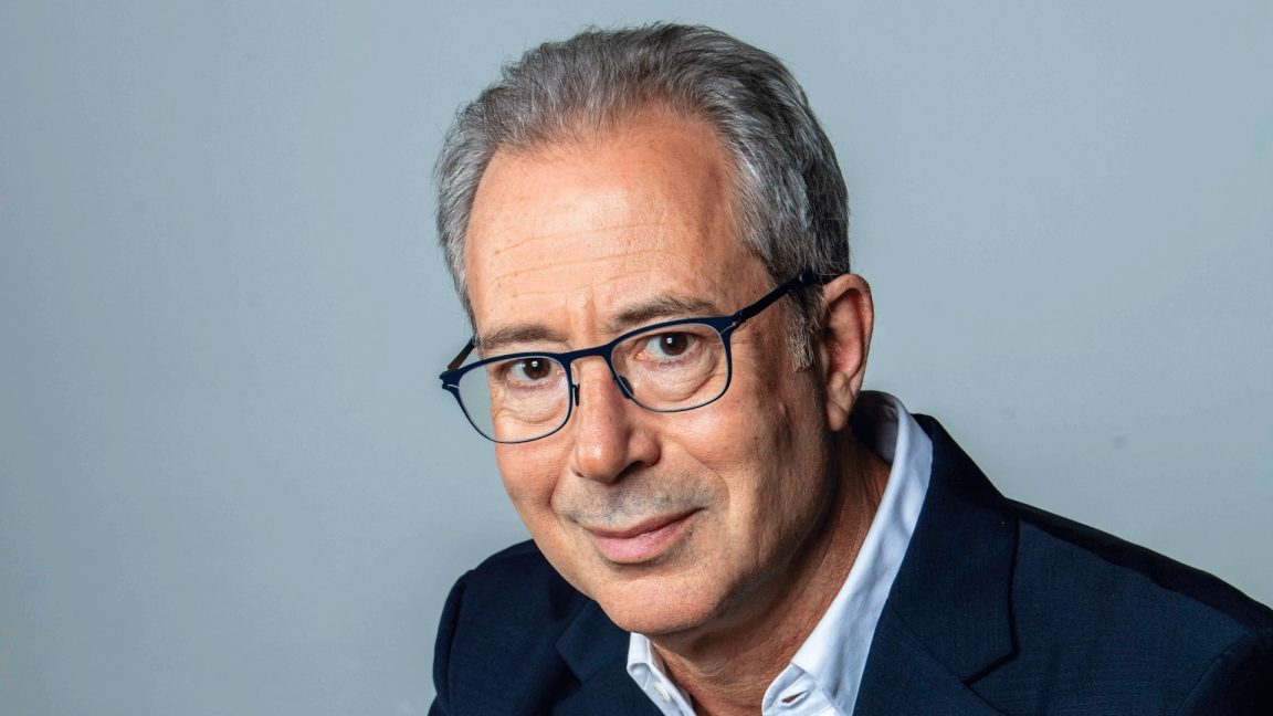 Ben Elton Live The HotCorn